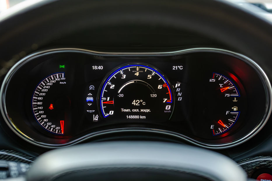 Продам Jeep Grand Cherokee Trackhawk 2018 года в Киеве