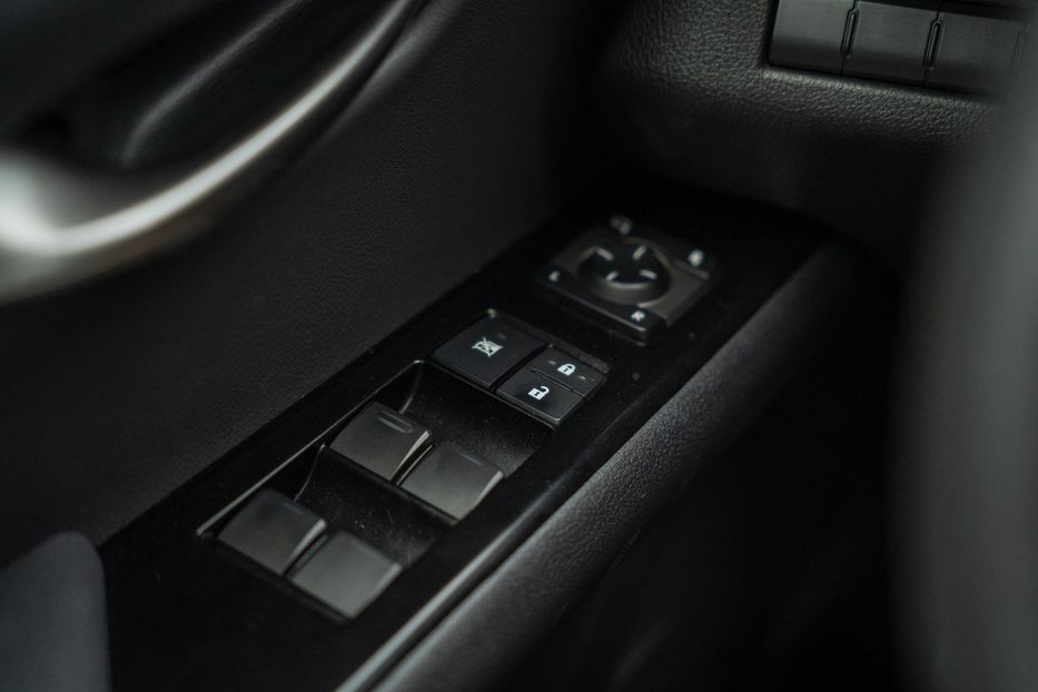 Продам Lexus CT UX 250h 2021 года в Черновцах