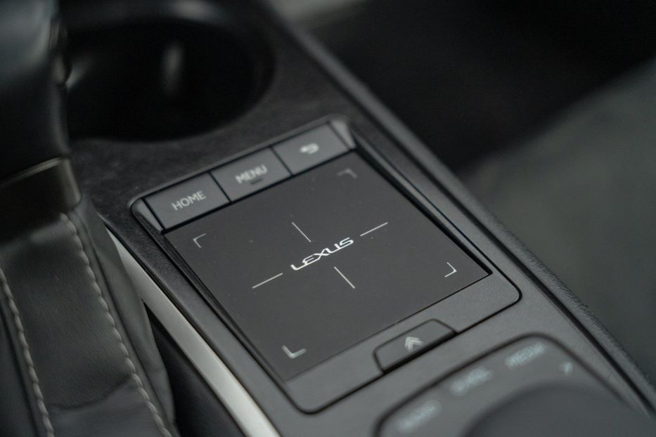 Продам Lexus CT UX 250h 2021 года в Черновцах