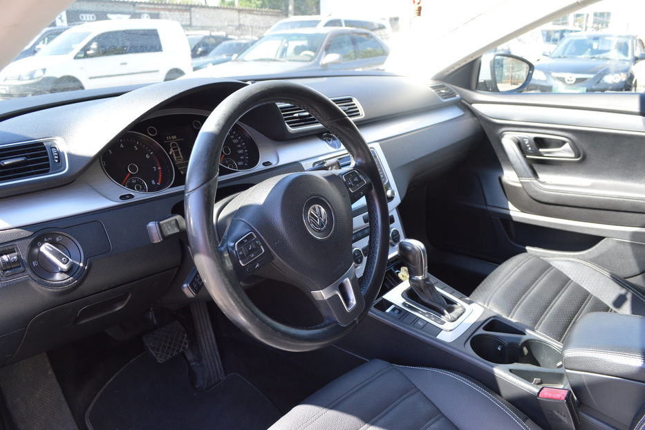 Продам Volkswagen Passat CC 2013 года в Одессе