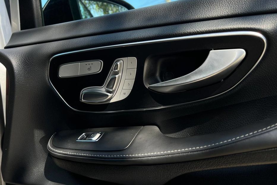 Продам Mercedes-Benz V-Class 2021 года в Черновцах