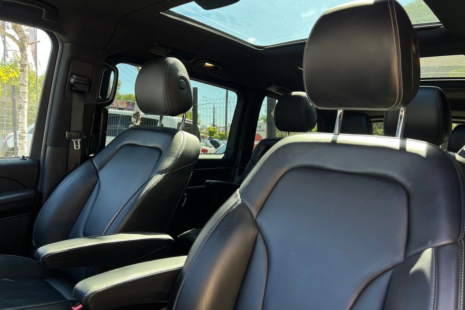 Продам Mercedes-Benz V-Class 2021 года в Черновцах
