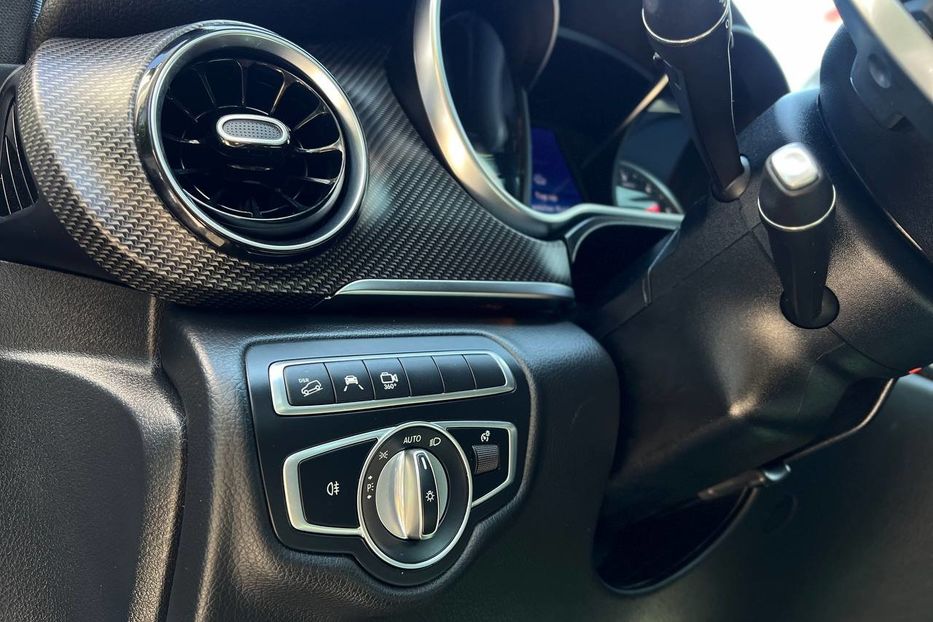 Продам Mercedes-Benz V-Class 2021 года в Черновцах