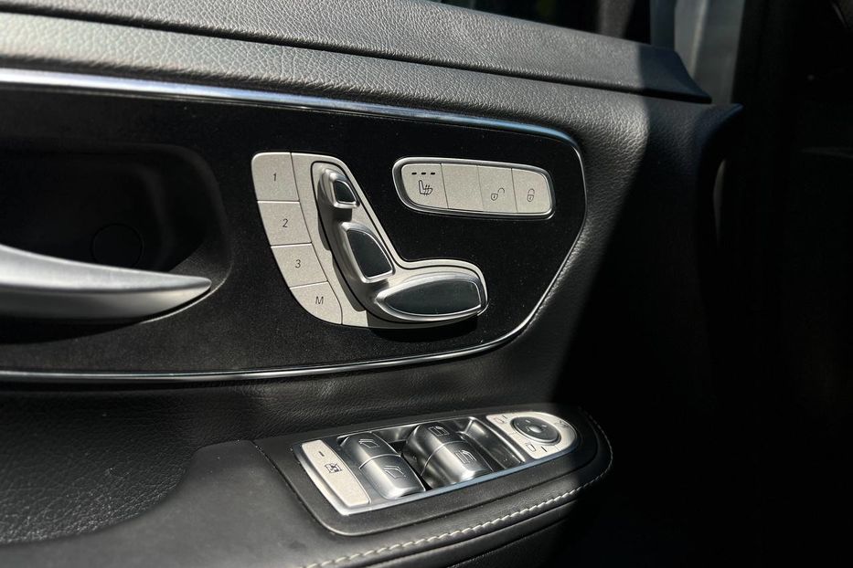 Продам Mercedes-Benz V-Class 2021 года в Черновцах