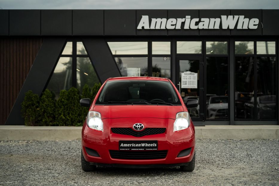 Продам Toyota Yaris 2011 года в Черновцах