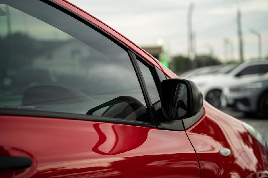 Продам Toyota Yaris 2011 года в Черновцах