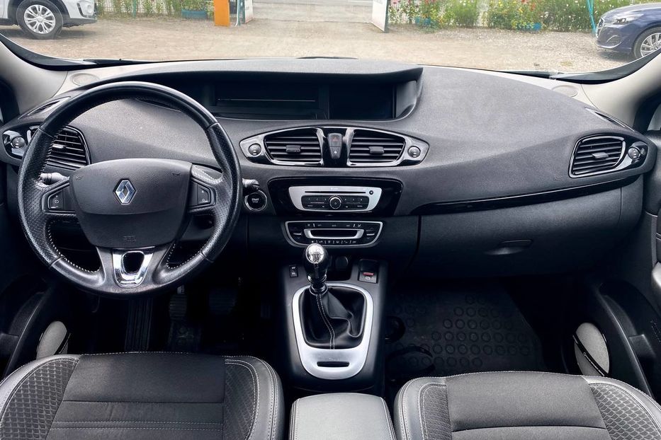 Продам Renault Scenic 2016 года в Днепре
