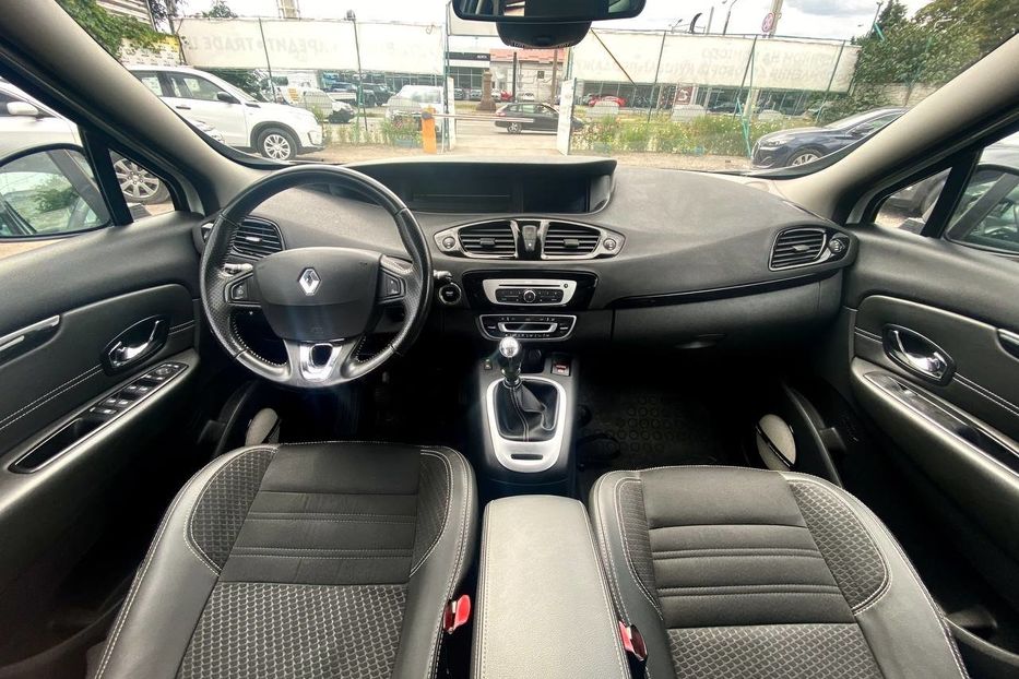 Продам Renault Scenic 2016 года в Днепре