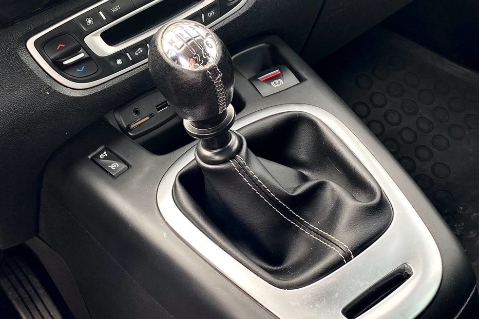 Продам Renault Scenic 2016 года в Днепре