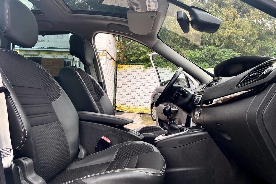 Продам Renault Scenic 2016 года в Днепре