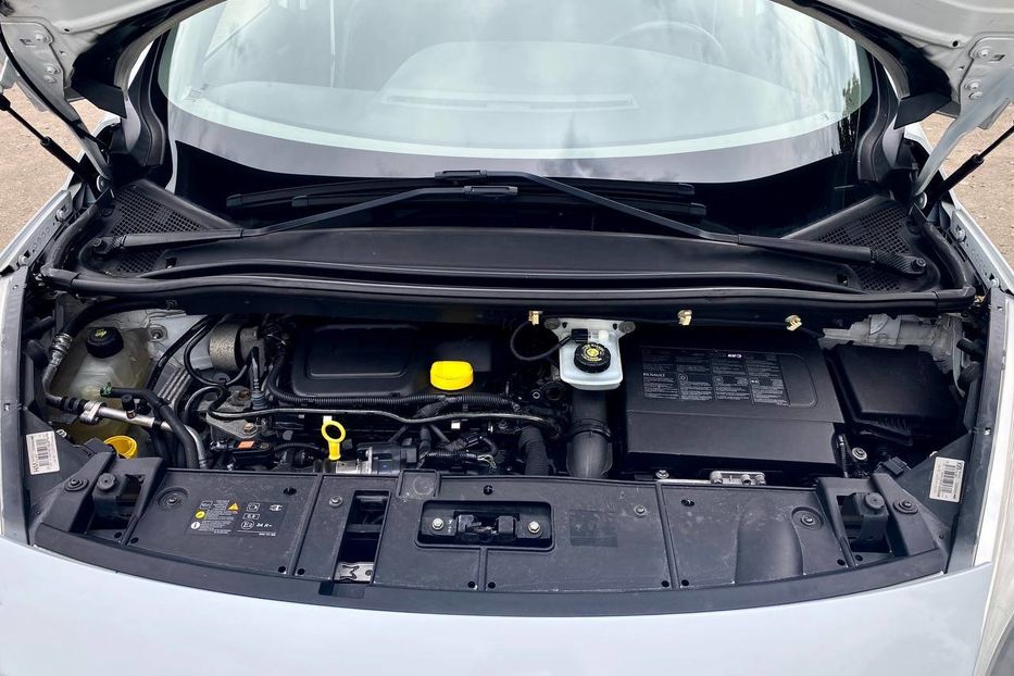 Продам Renault Scenic 2016 года в Днепре