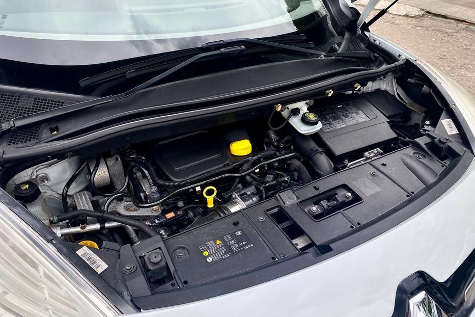Продам Renault Scenic 2016 года в Днепре