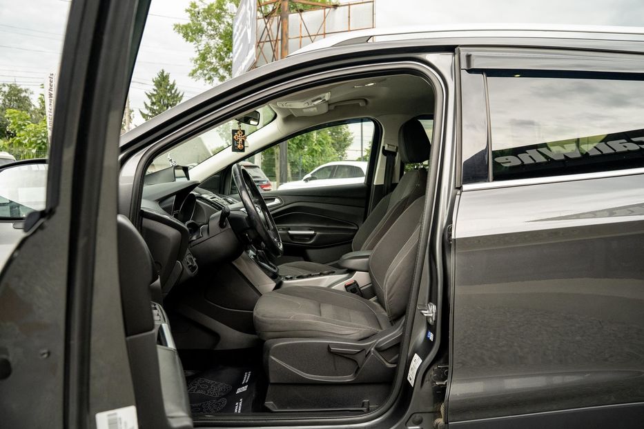 Продам Ford Kuga 2015 года в Черновцах
