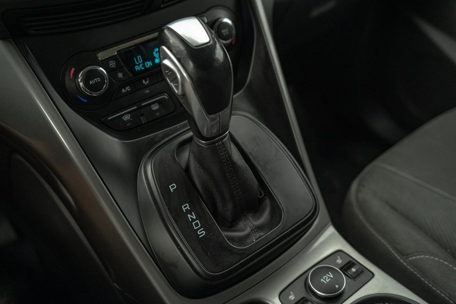 Продам Ford Kuga 2015 года в Черновцах
