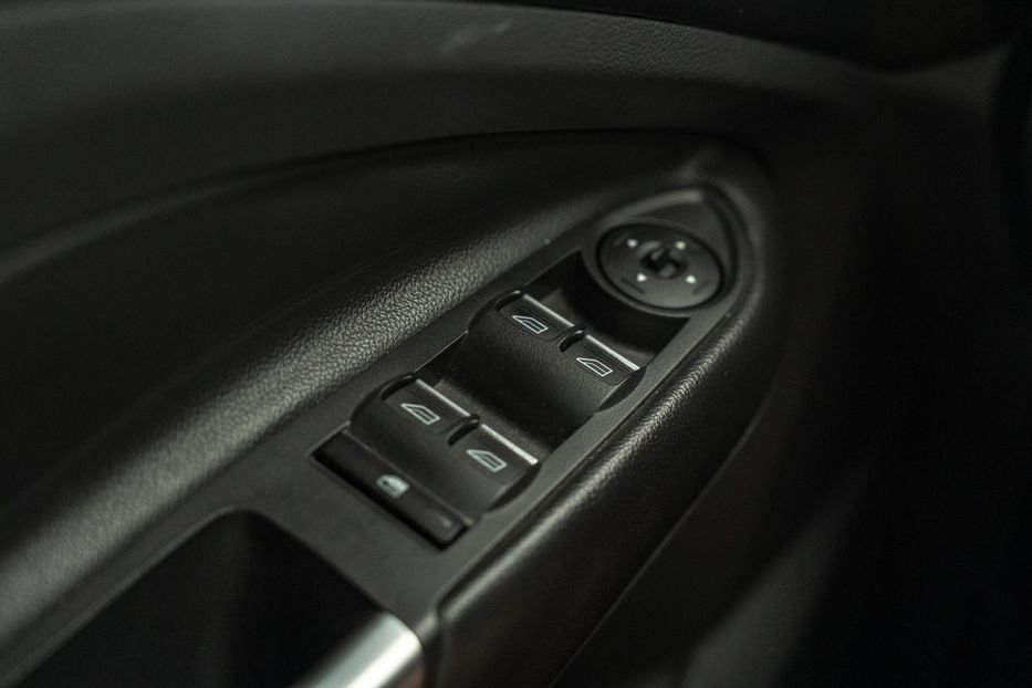 Продам Ford Kuga 2015 года в Черновцах