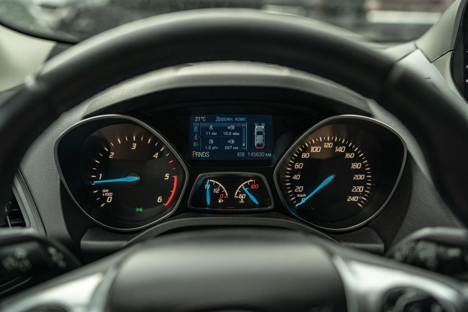 Продам Ford Kuga 2015 года в Черновцах