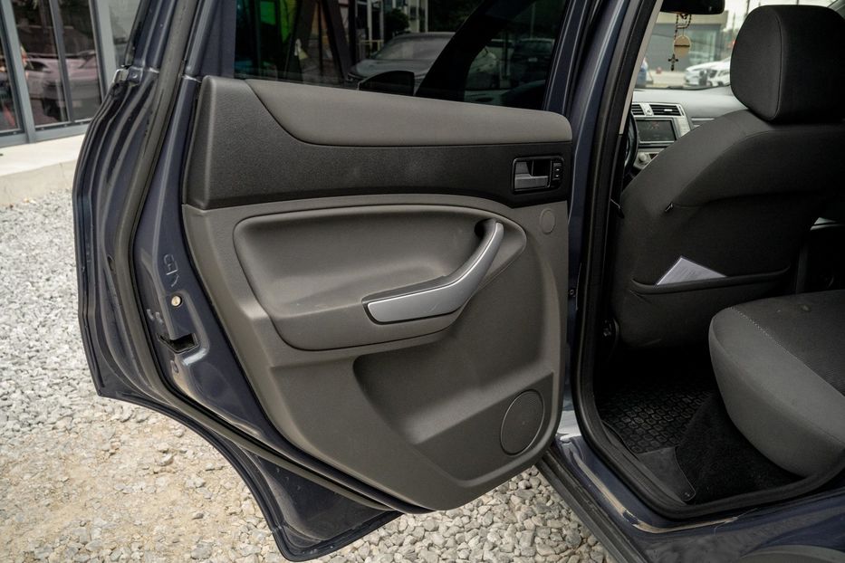 Продам Ford Kuga 2012 года в Черновцах