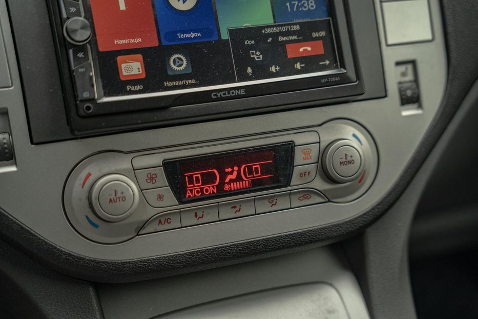 Продам Ford Kuga 2012 года в Черновцах