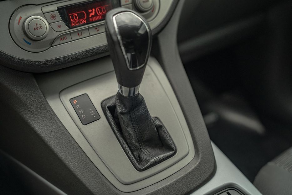 Продам Ford Kuga 2012 года в Черновцах