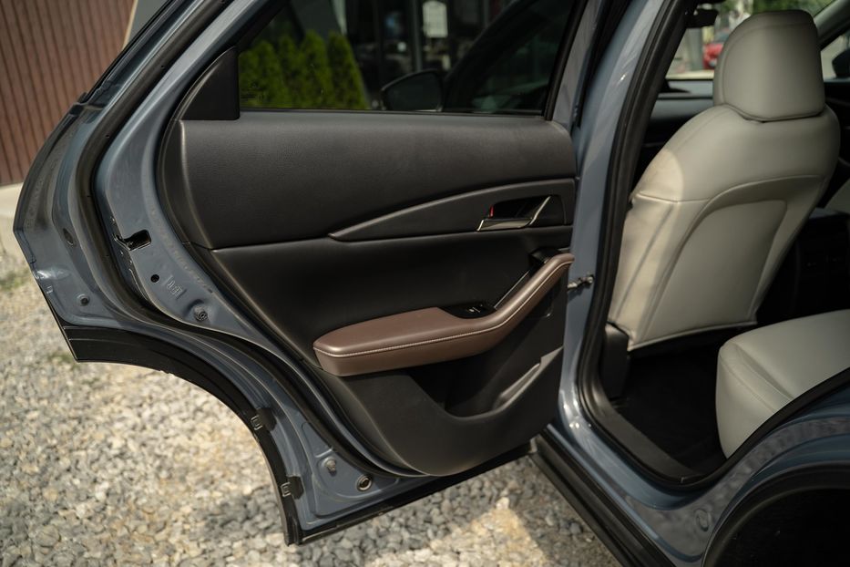 Продам Mazda 2 CX-30 Premium 2020 года в Черновцах