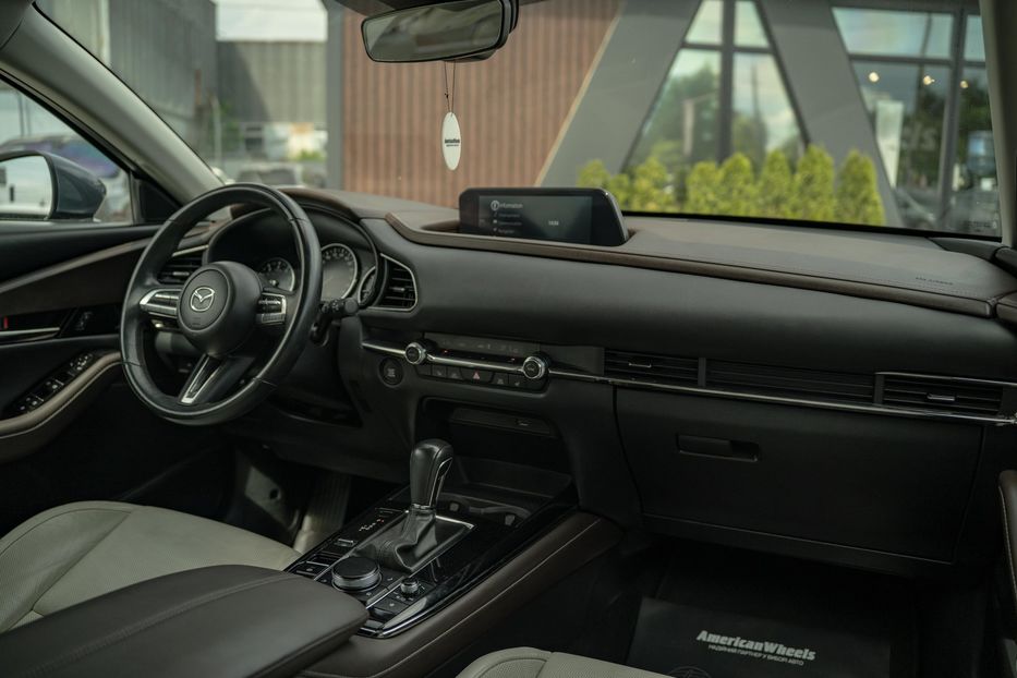 Продам Mazda 2 CX-30 Premium 2020 года в Черновцах