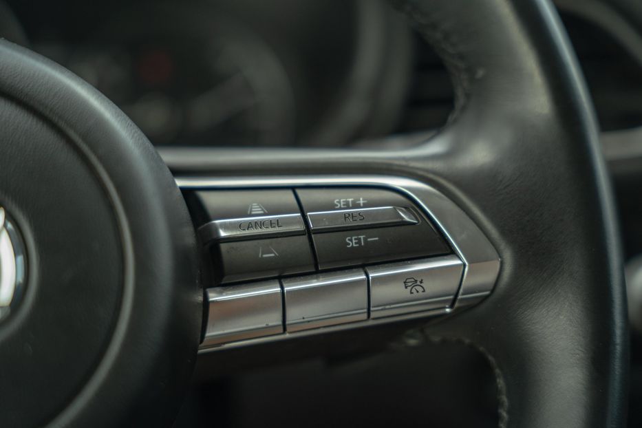 Продам Mazda 2 CX-30 Premium 2020 года в Черновцах