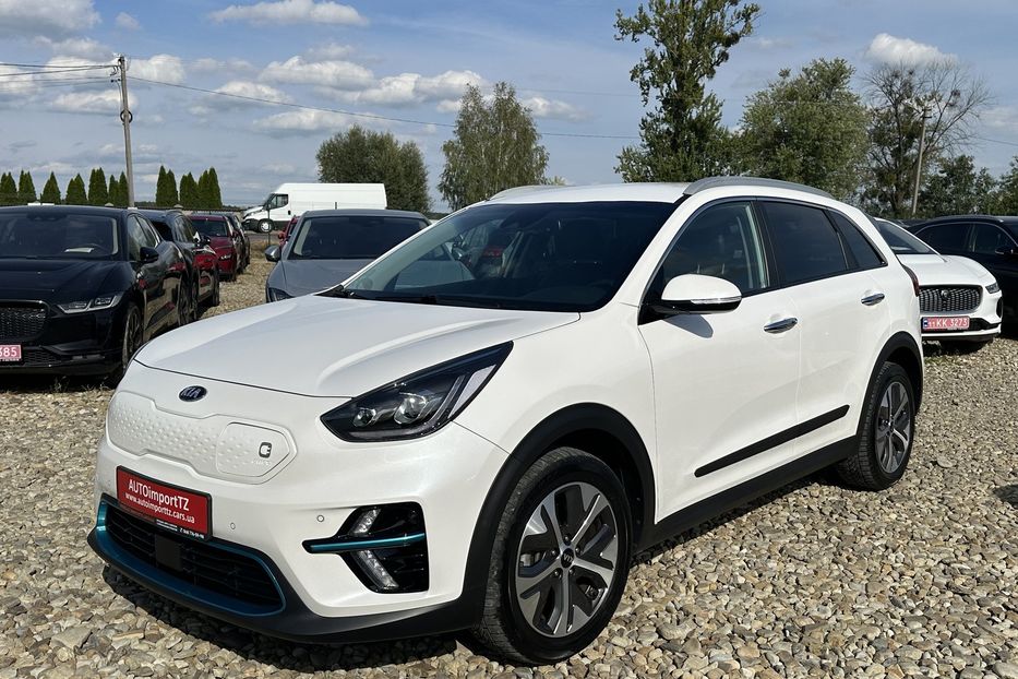 Продам Kia Niro 64 кВт ЗАРЕЗЕРВОВАНО 2021 года в Львове