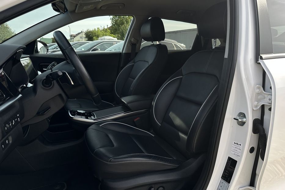Продам Kia Niro 64 кВт ЗАРЕЗЕРВОВАНО 2021 года в Львове