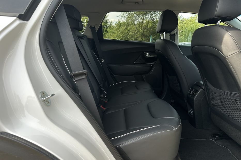 Продам Kia Niro 64 кВт ЗАРЕЗЕРВОВАНО 2021 года в Львове