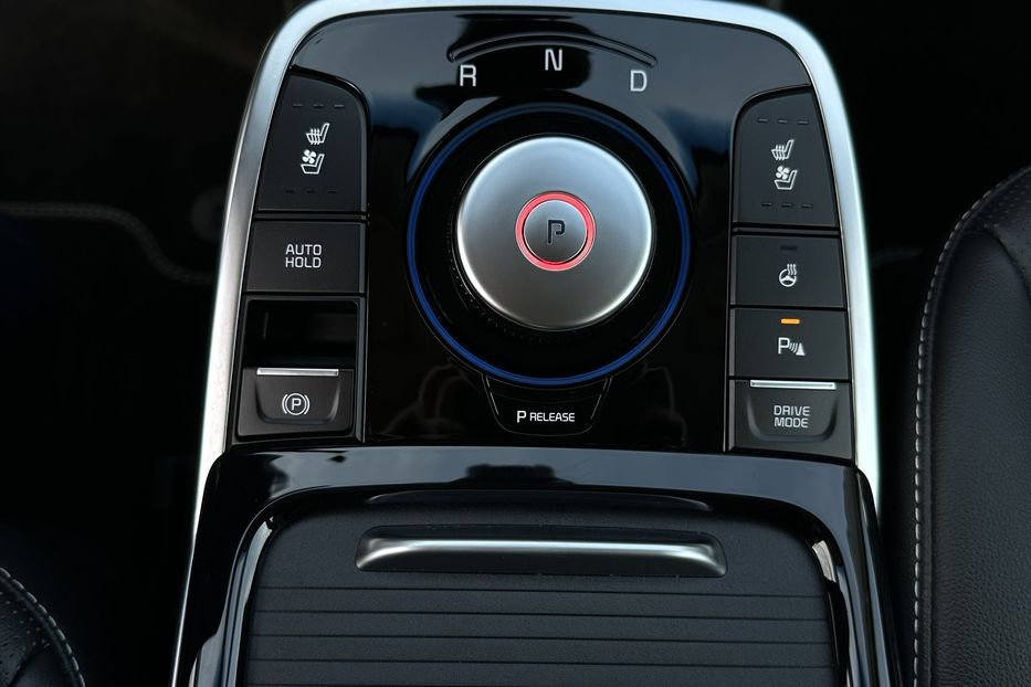 Продам Kia Niro 64 кВт ЗАРЕЗЕРВОВАНО 2021 года в Львове