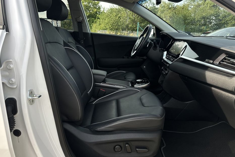 Продам Kia Niro 64 кВт ЗАРЕЗЕРВОВАНО 2021 года в Львове