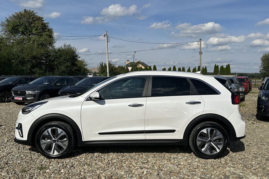 Продам Kia Niro 64 кВт ЗАРЕЗЕРВОВАНО 2021 года в Львове