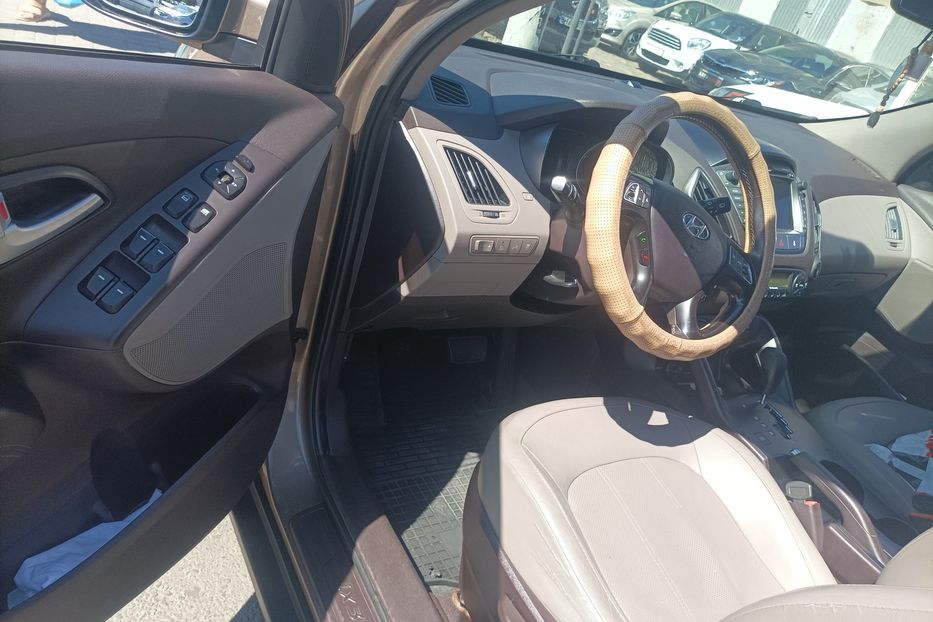 Продам Hyundai IX35 офицал 2015 года в Одессе
