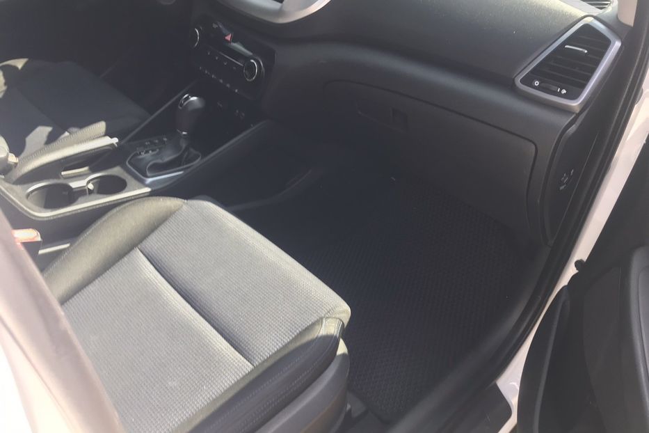Продам Hyundai Tucson офицал 2016 года в Одессе