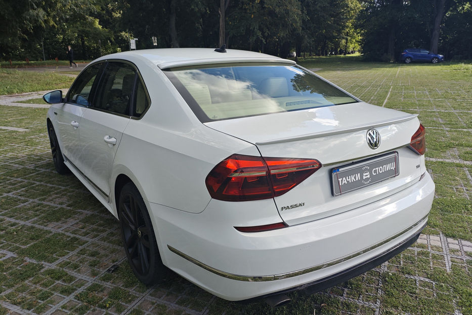 Продам Volkswagen Passat B8 2016 года в Киеве
