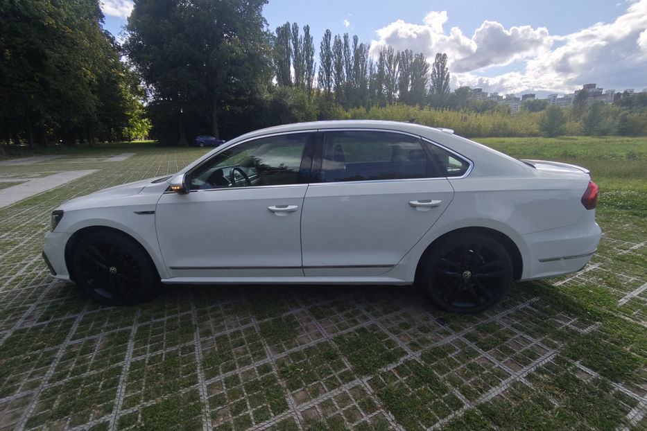 Продам Volkswagen Passat B8 2016 года в Киеве