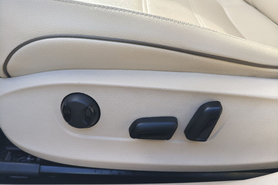Продам Volkswagen Passat B8 2016 года в Киеве