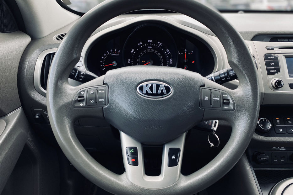 Продам Kia Sportage 2014 года в Киеве