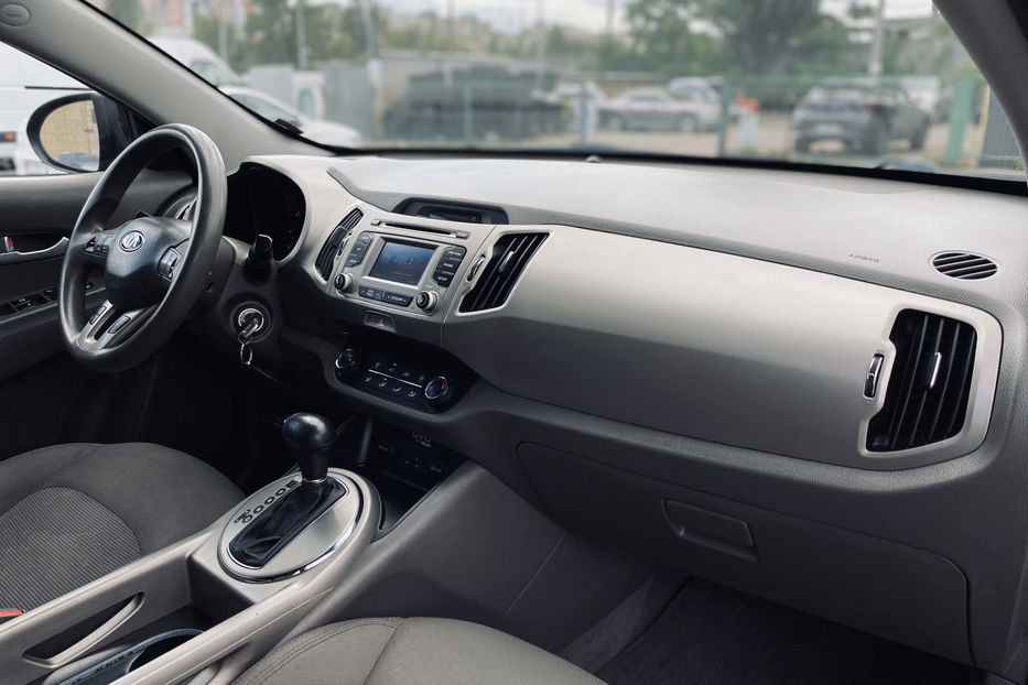 Продам Kia Sportage 2014 года в Киеве