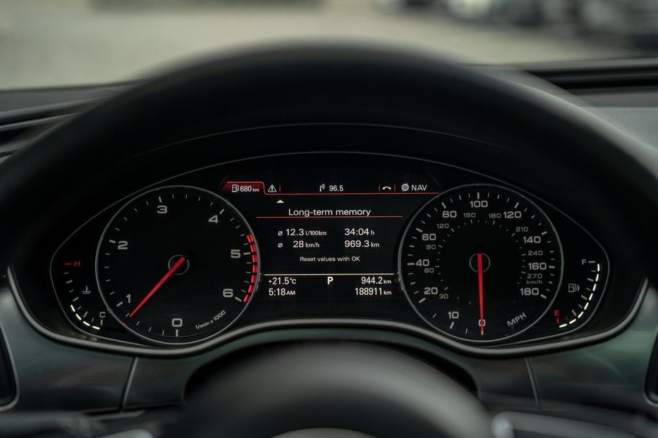 Продам Audi A6 Prestige 2013 года в Черновцах