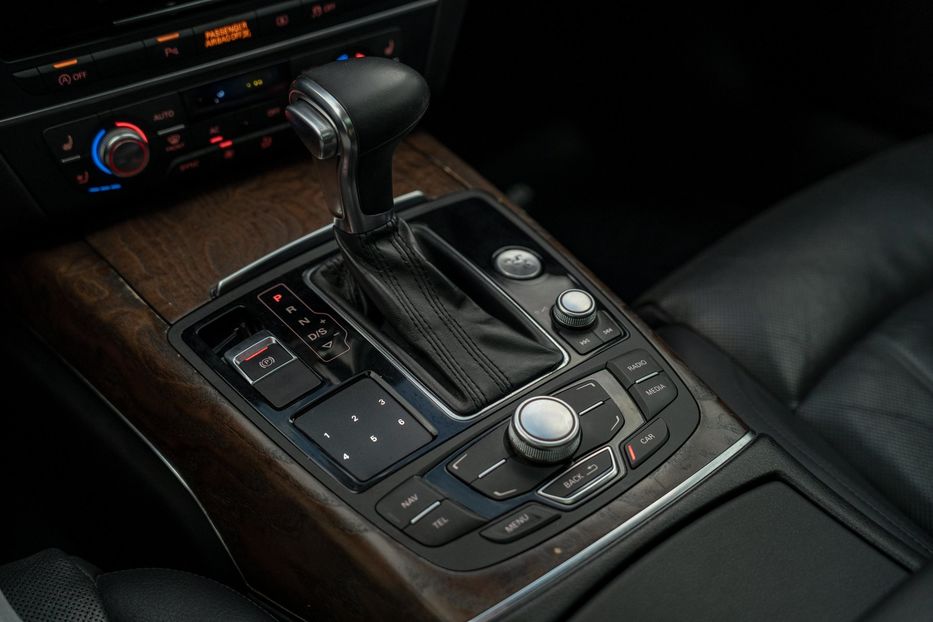 Продам Audi A6 Prestige 2013 года в Черновцах