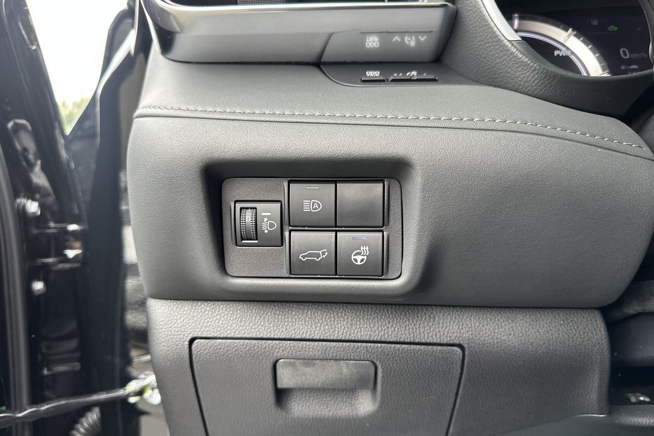 Продам Toyota Highlander Hybrid 2022 года в Киеве
