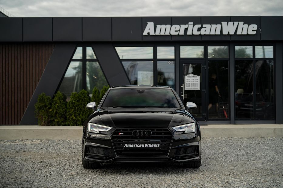 Продам Audi S4 Premium Plus 2018 года в Черновцах