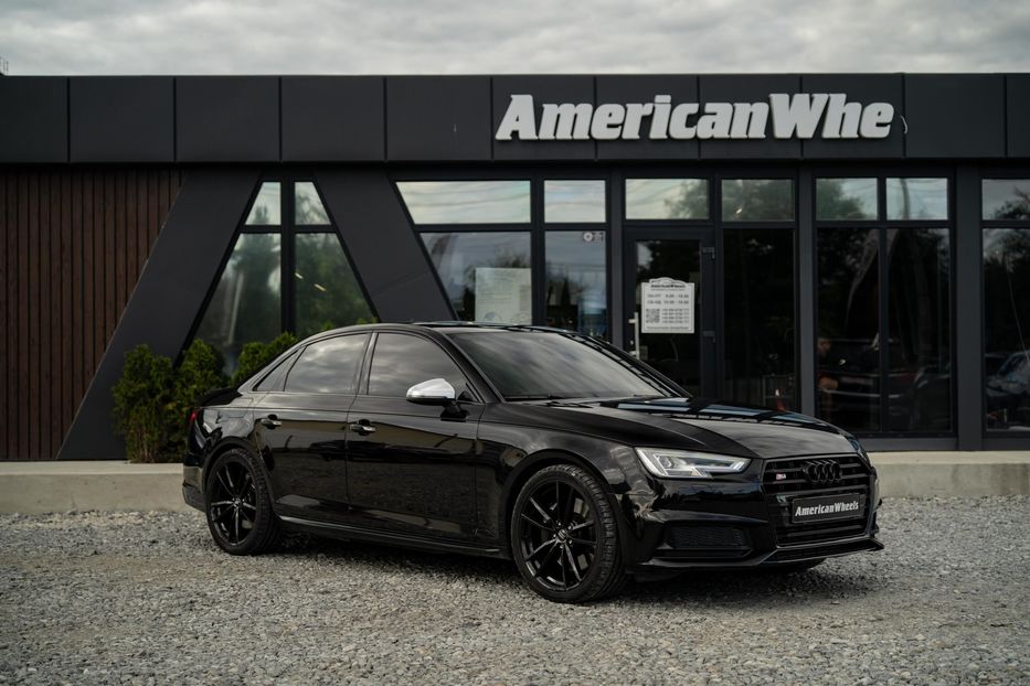 Продам Audi S4 Premium Plus 2018 года в Черновцах