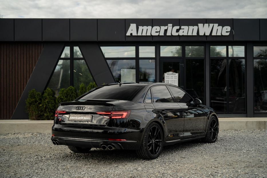 Продам Audi S4 Premium Plus 2018 года в Черновцах