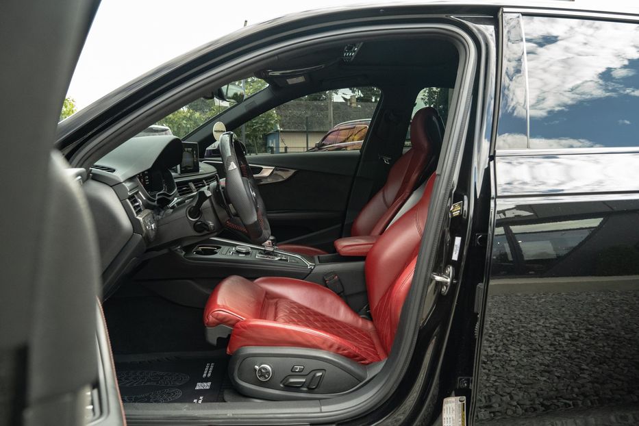 Продам Audi S4 Premium Plus 2018 года в Черновцах