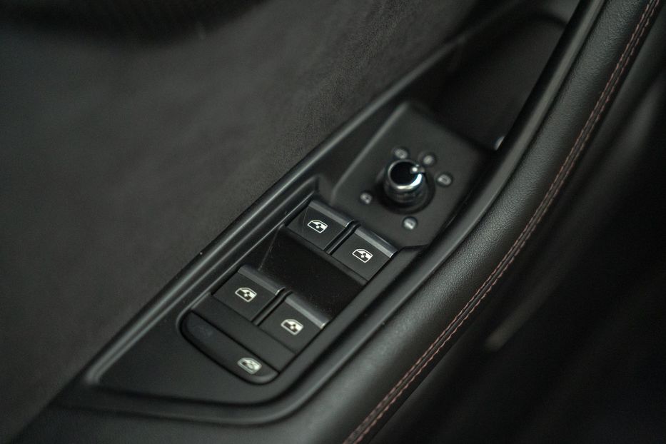 Продам Audi S4 Premium Plus 2018 года в Черновцах