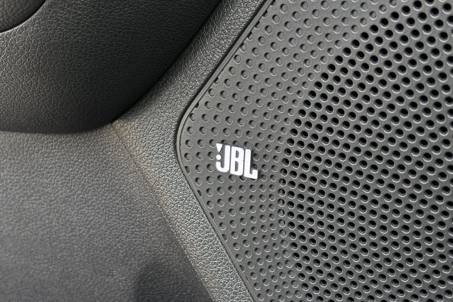 Продам Kia Niro 64 квт  2021 года в Львове