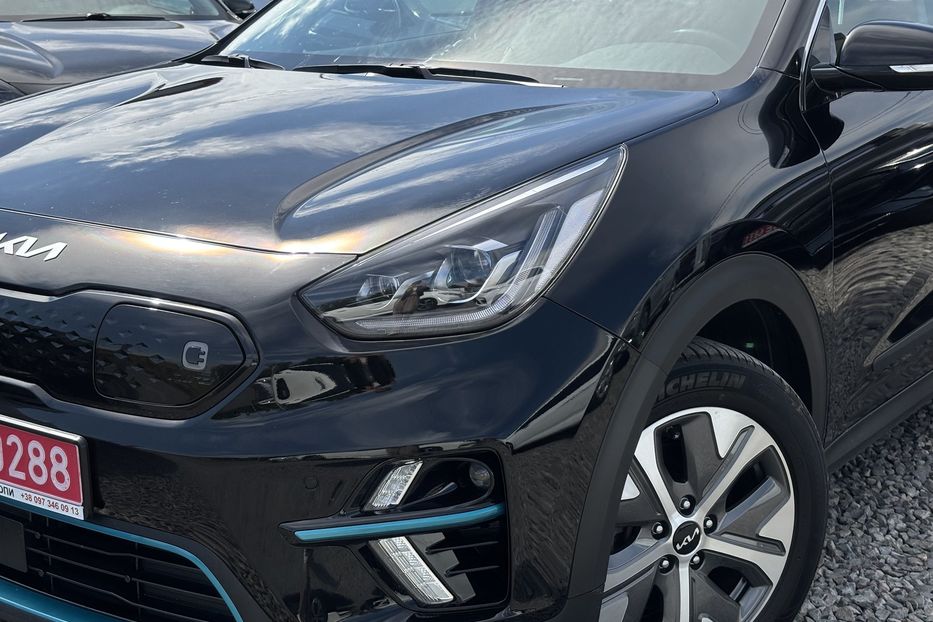 Продам Kia Niro 64 квт 2022 года в Львове