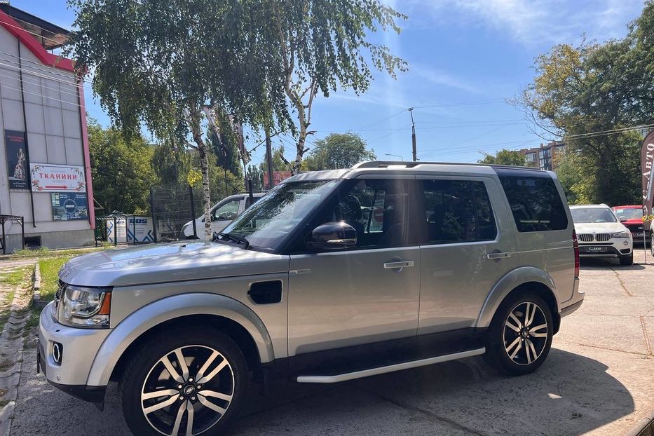 Продам Land Rover Discovery 2016 года в Черновцах